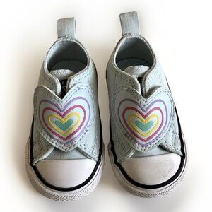 Converse Chuck Taylor All Star Heart Strap‎ Easy-On Size 2